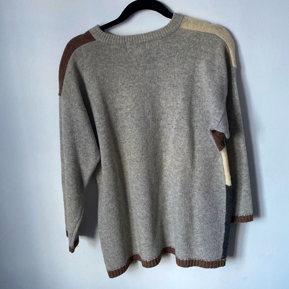 Farm sweater - Picture 3 of 3
